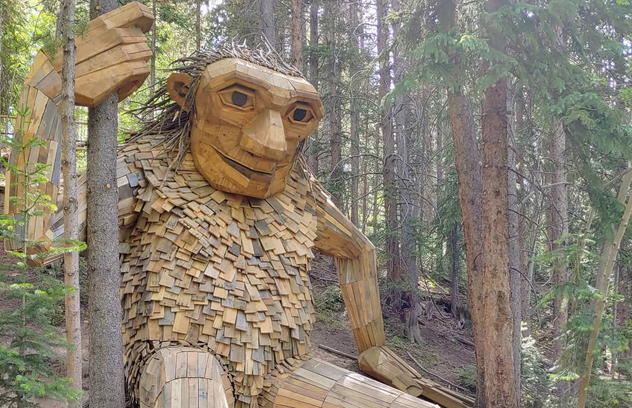 Breckenridge Troll Isak Heartstone