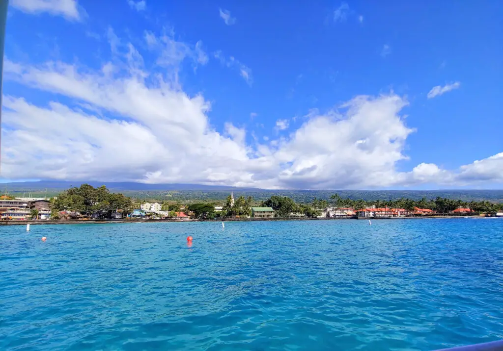 the town of Kona, Hawaii from a boat